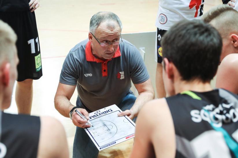 60354055 10157445846931155 1678425678283800576 n